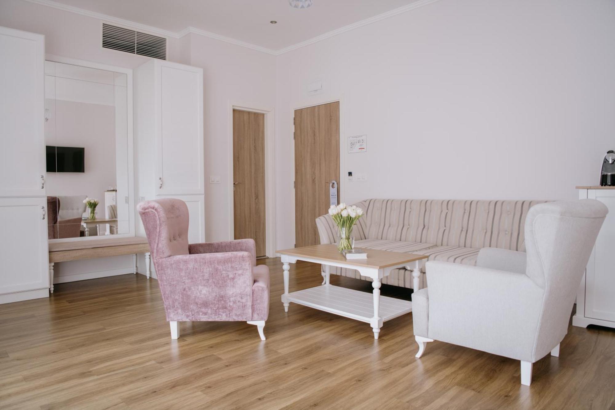 Impresamente Art Hotel Sofia Ngoại thất bức ảnh
