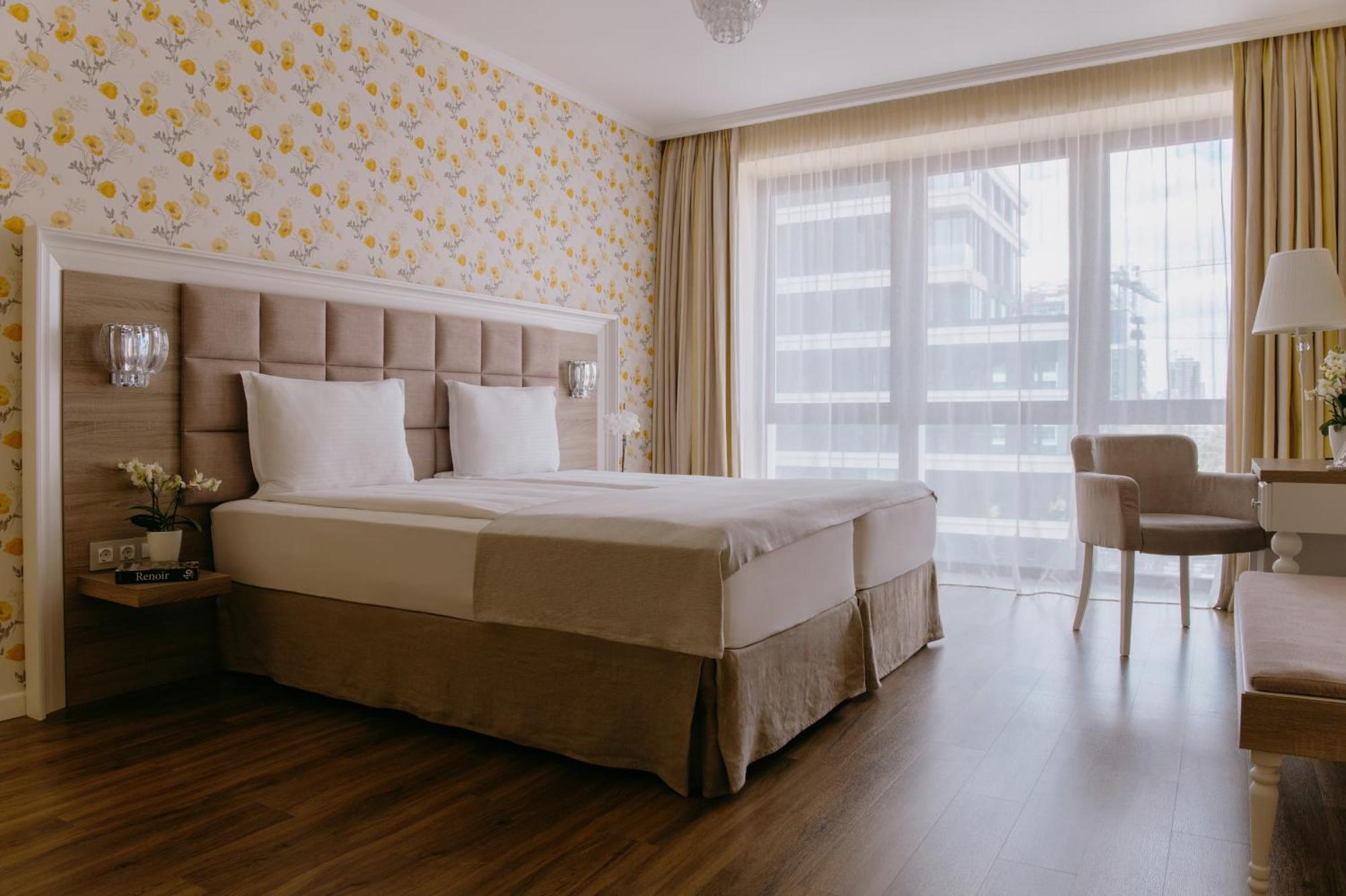 Impresamente Art Hotel Sofia Ngoại thất bức ảnh