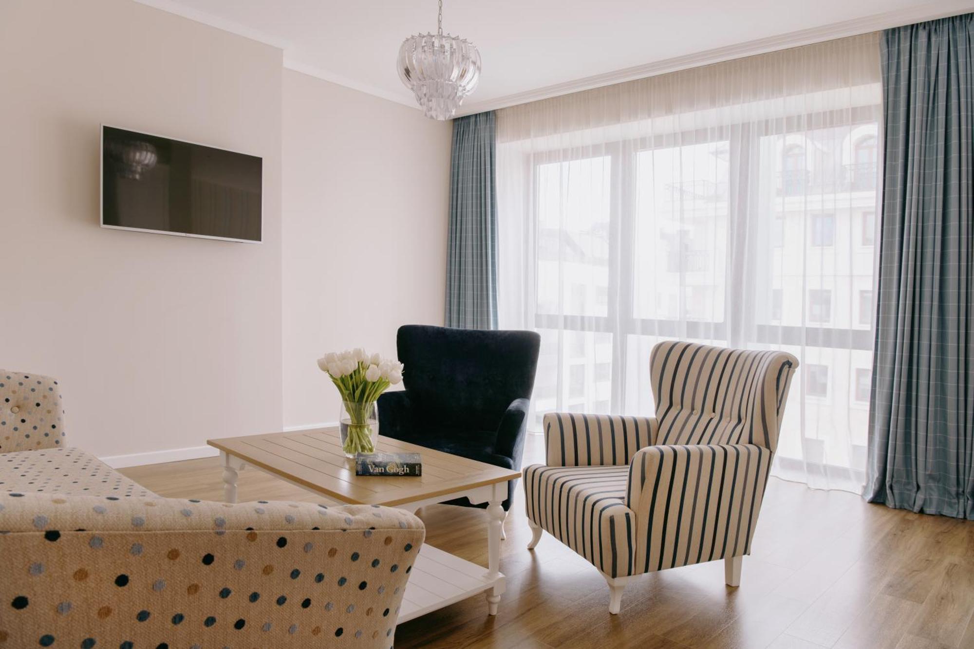 Impresamente Art Hotel Sofia Ngoại thất bức ảnh
