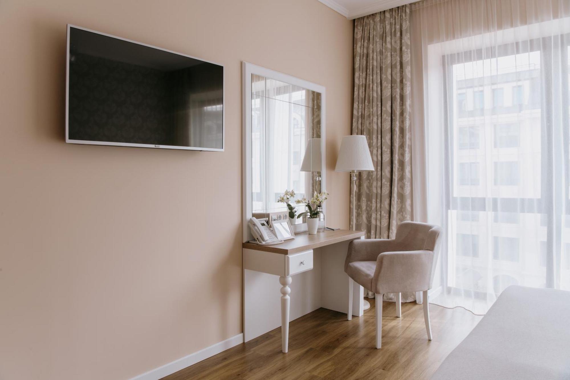 Impresamente Art Hotel Sofia Ngoại thất bức ảnh