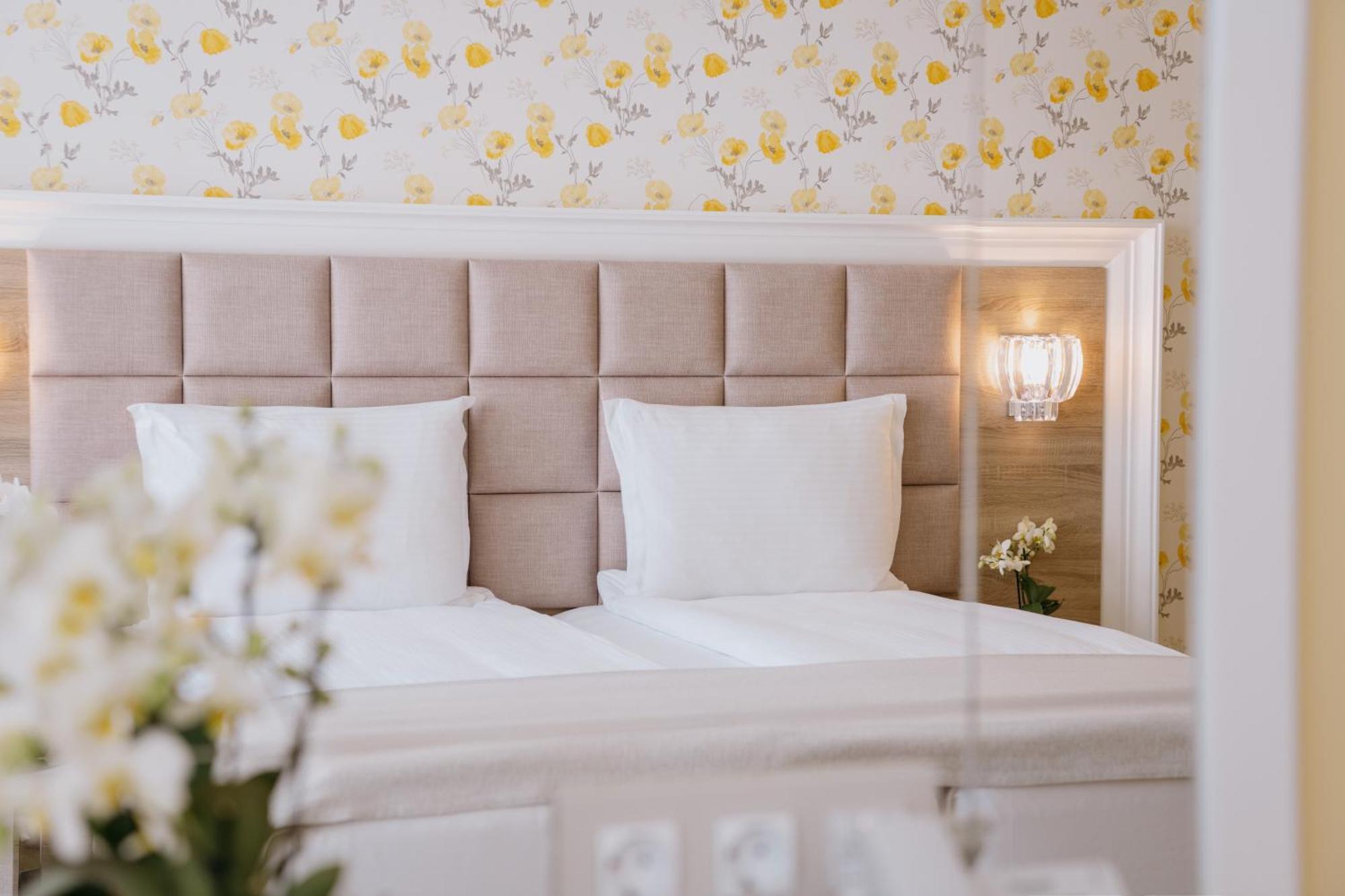 Impresamente Art Hotel Sofia Ngoại thất bức ảnh