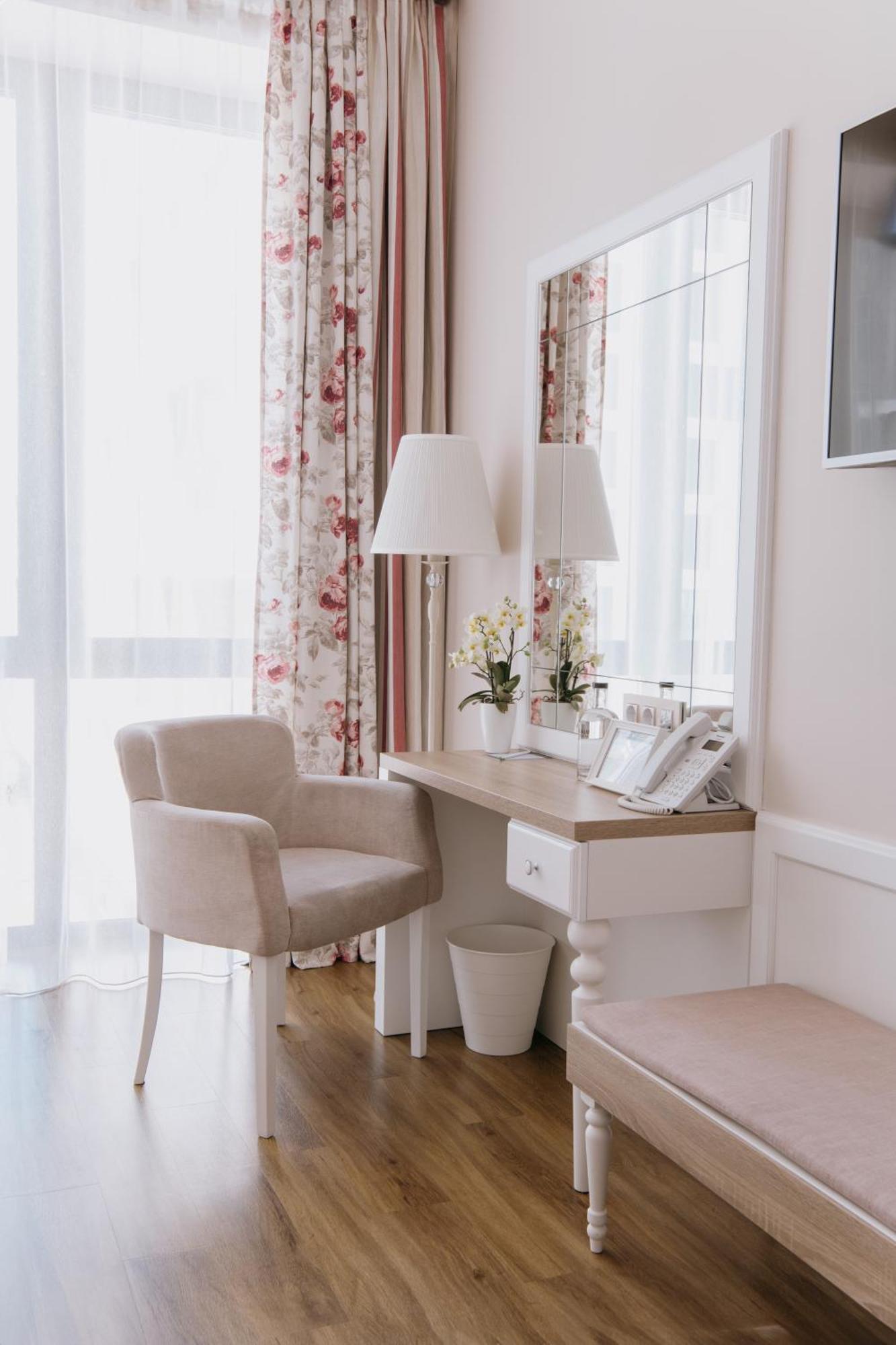 Impresamente Art Hotel Sofia Ngoại thất bức ảnh
