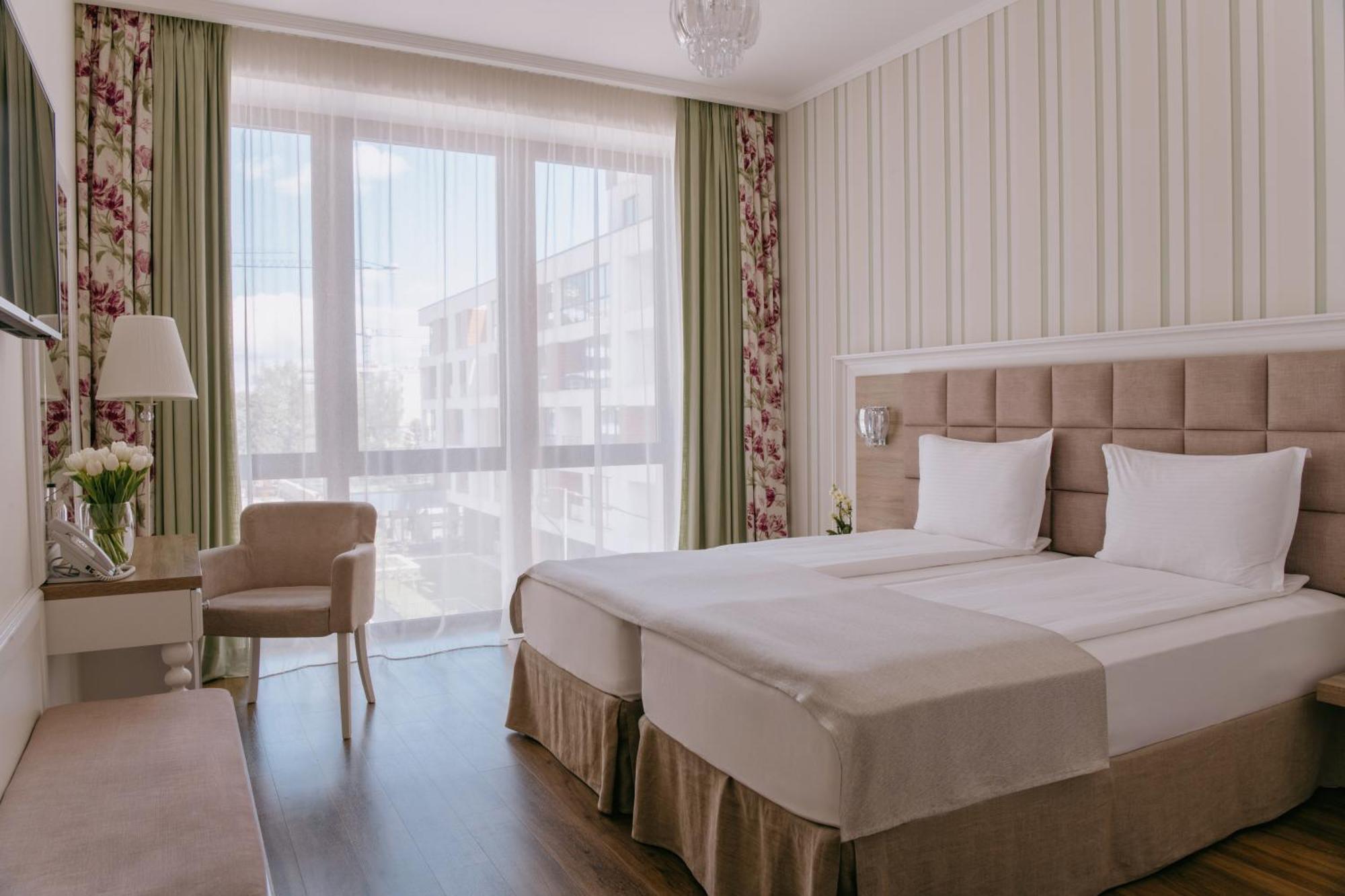 Impresamente Art Hotel Sofia Ngoại thất bức ảnh